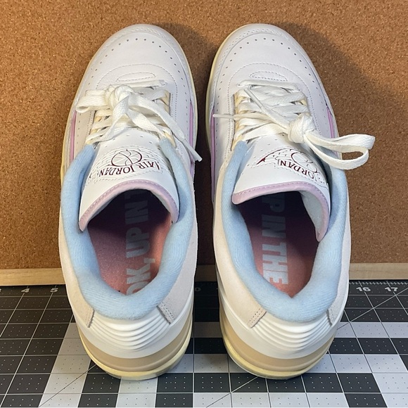 Nike air Jordan 🔥2 
‘ look, up in the air’
NWOT - Picture 8 of 17